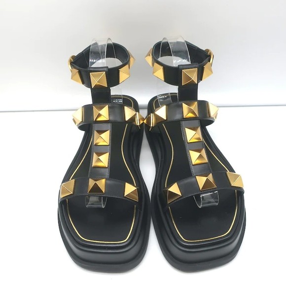 Valentino Roman Stud Ankle Strap Platform Sandals Black Leather Size 39.5 NEW - Picture 3 of 12